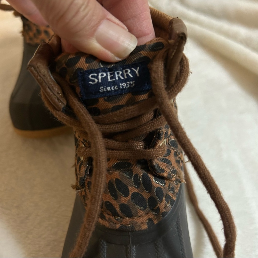 Sperry Leopard Print Duck Boots for Toddler Girls Size 8 - Picture 5 of 6
